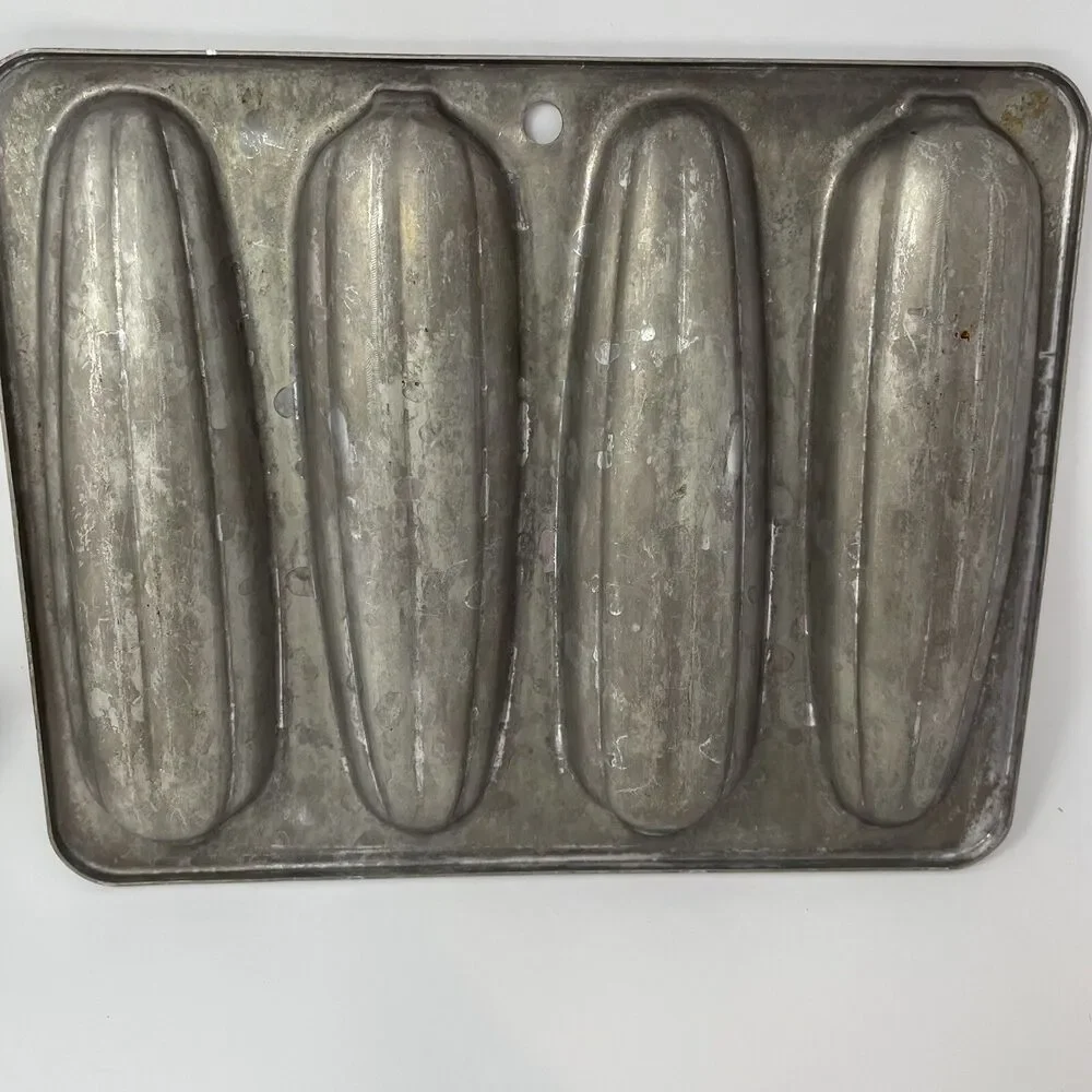Lot of 3 Vintage 8
